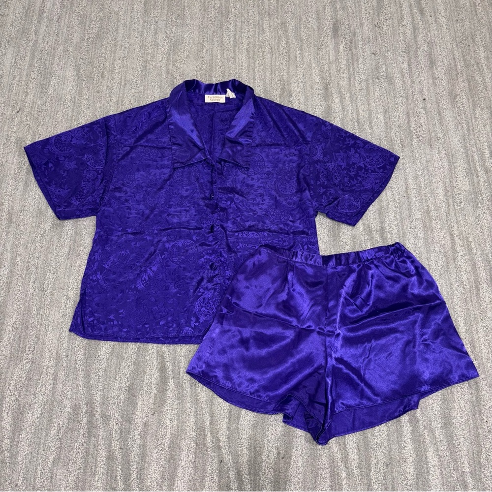 VTG Victorias Secret Gold Label Purple Satin Pajama Set Shirt Shorts Women’s S
